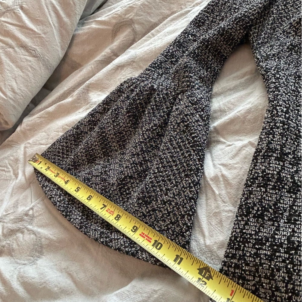 Calvin Klein Black and White Sheath Dress with Bell Sleeves - Picture 5 of 8